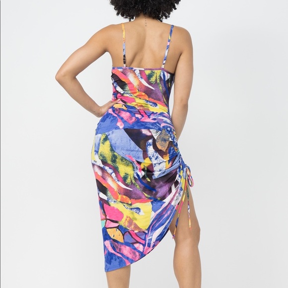 Dress - Picture 4 of 4